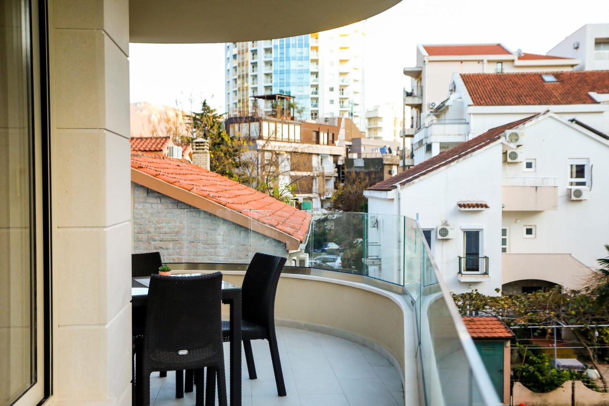 Montesun Boka Apartments بودفا الغرفة الصورة